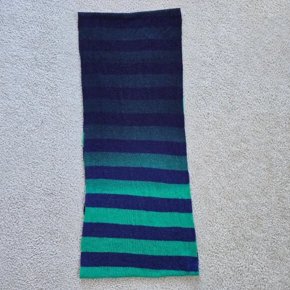 NWOT Nordstrom Cashmere Infinity Scarf Green Stripe Ombre - Picture 5 of 5
